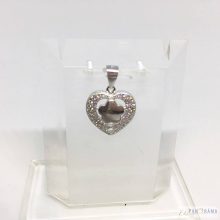 Ródiumozott  medál  - virágos szív