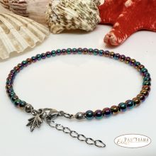 Bokalánc, karlánc ásványkő, medállal - Hematit titan color Kanabis