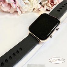 Digitális karóra , női, szögletes, arany színű tokkal, fekete színű szilikon szíjjal