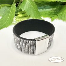 Divatos,csillogó kristályos karkötő  - Gloria M