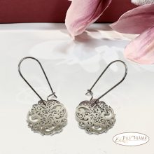 White Gold Filled, antiallergén nemesacél alapú lógós fülbevaló - Elisa white