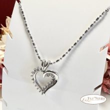 White Gold Filled nyaklánc medállal - Dolores