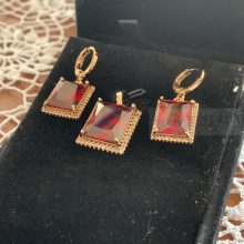 18K Gold filled medál és fülbevaló szett - RUBY