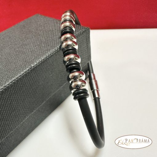 Férfi kaucsuk karkötő nemesacél elemekkel  -  Mark