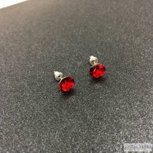 Swanis kristályos beszúrós fülbevaló 8 mm- Scarlet
