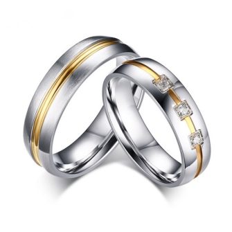 Ezüst és multicolor  színű gyűrűk